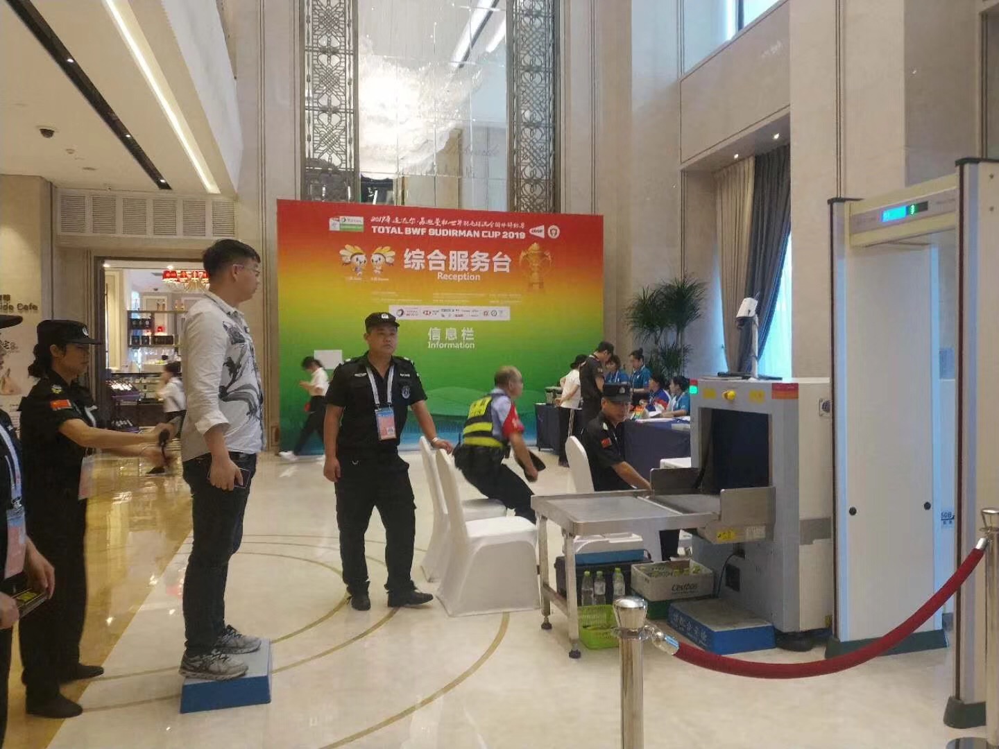 微微 图片 _20 19052016400 2